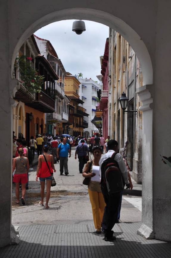 Uma das portas da cidade murada de Cartagena, na Colômbia